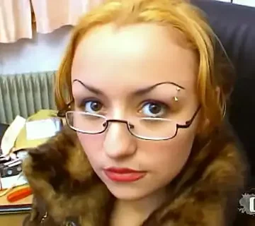 krystal wallas terry kemacos office encounter half arab beauty in action 1733502294